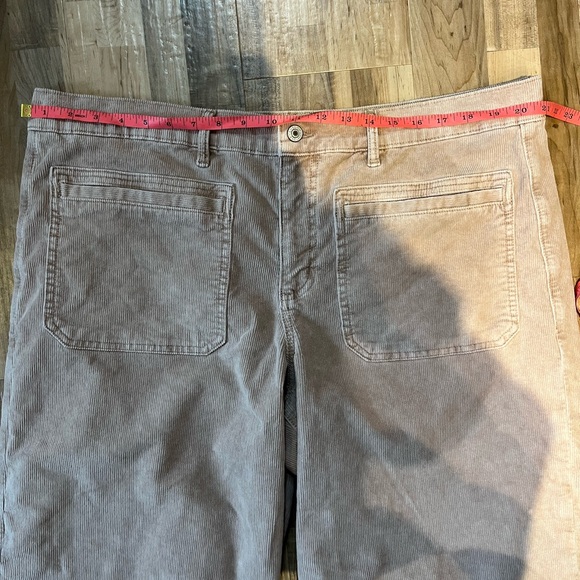 American Eagle Stretch Corduroy Low Rise Baggy Wide Leg Pants - Picture 9 of 12